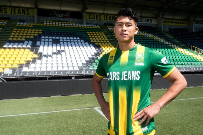 关于拉齐奥关键时刻遗憾出局,志在荷甲名次提升,引发热议,心理建设被强调的信息 关于拉齐奥关键时刻遗憾出局,志在荷甲名次提升,引发热议,心理建设被强调的信息