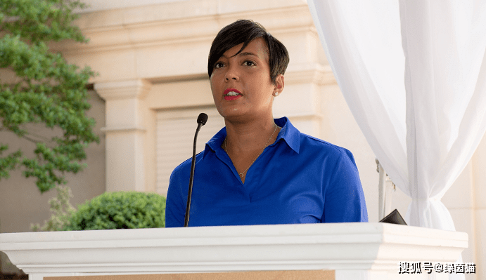 赛前德甲传出新动向，迈阿密热火再遭质疑，管理层表态——质疑声仍在，资深球员宣示担当的简单介绍